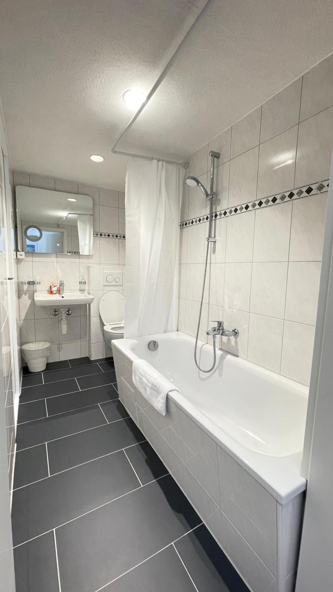 Villa Zentrum Haus Davos Bagian luar foto