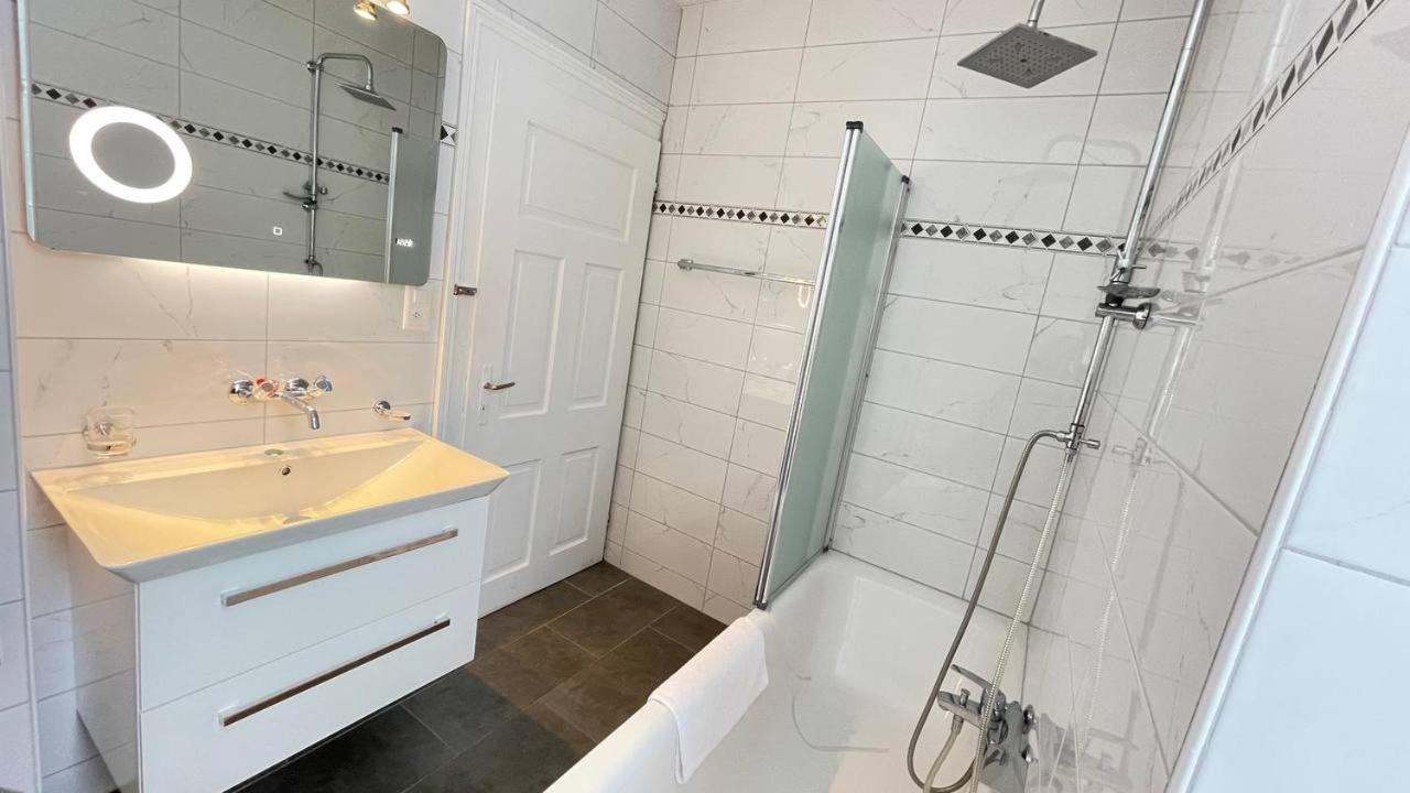 Villa Zentrum Haus Davos Bagian luar foto