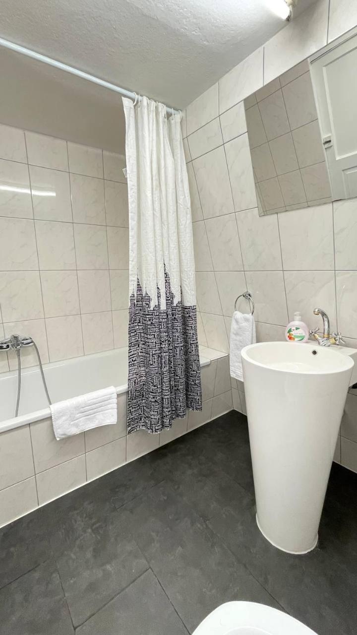 Villa Zentrum Haus Davos Bagian luar foto