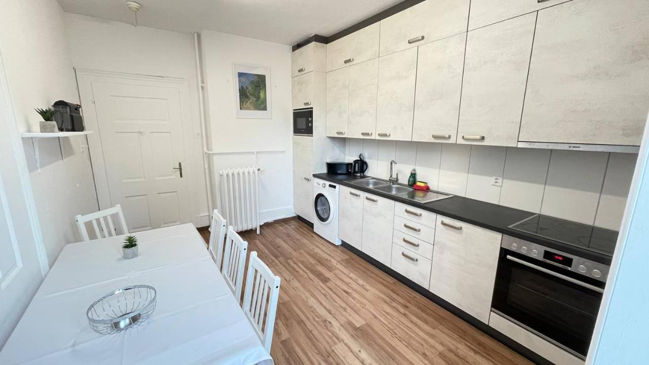 Villa Zentrum Haus Davos Bagian luar foto